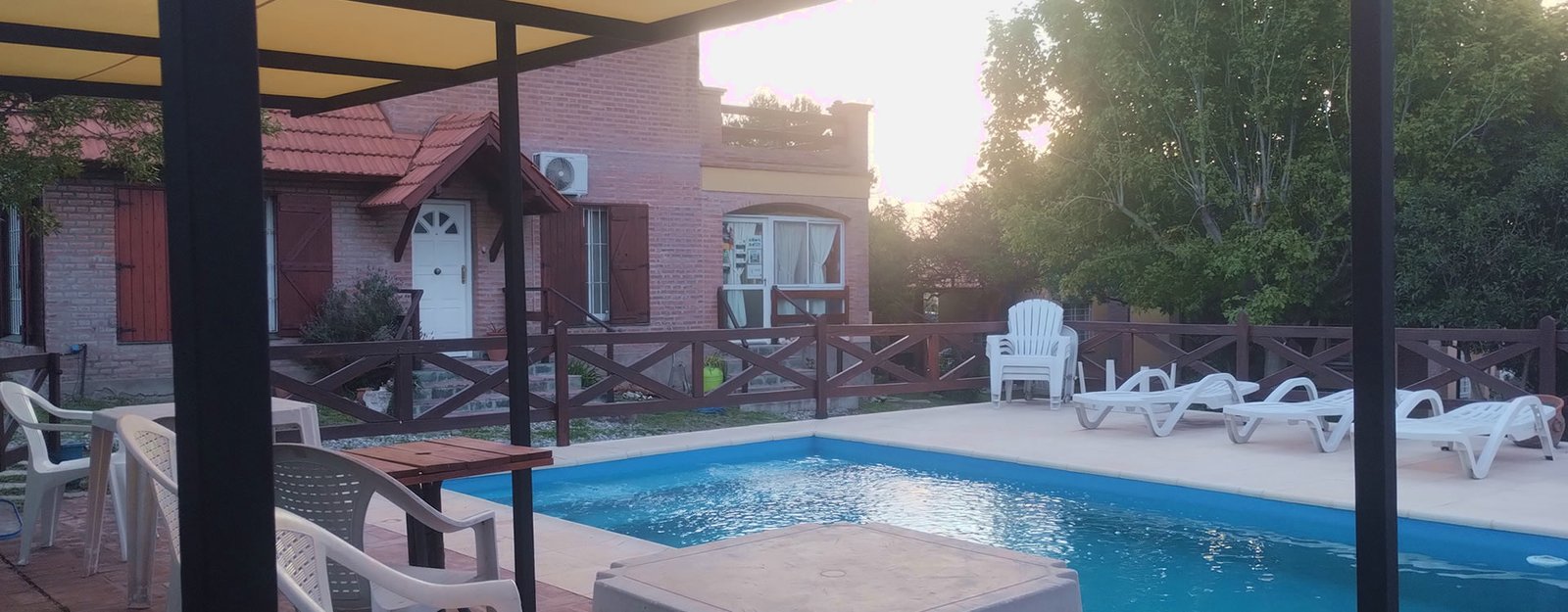 Caba�as Horus Merlo, SL